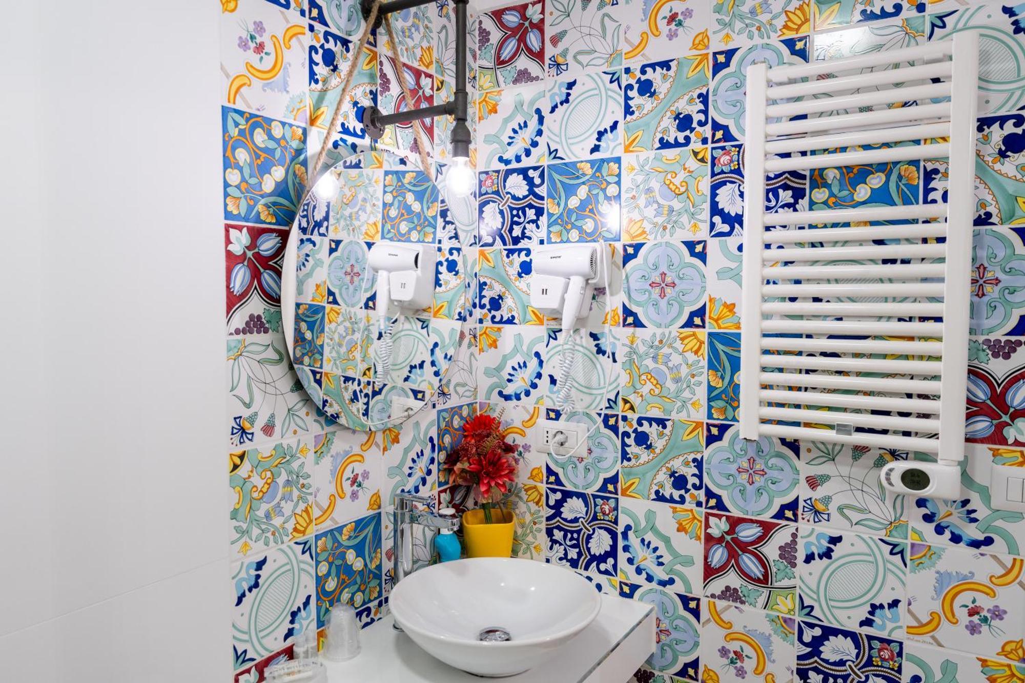 Palazzo Nicolaus Del Borgo Antico Bed and Breakfast Bari Buitenkant foto
