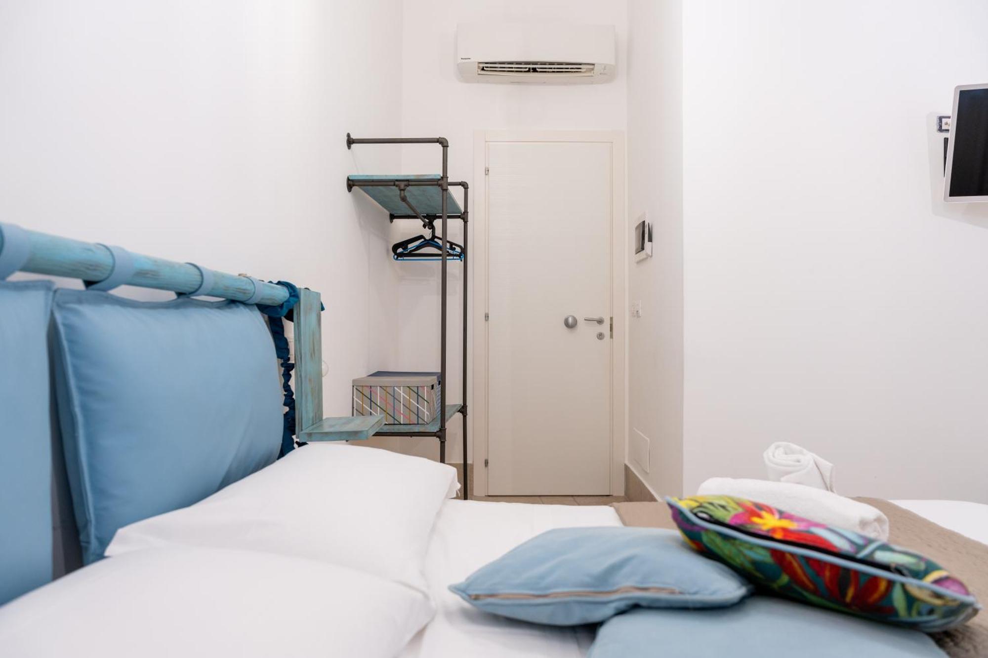 Palazzo Nicolaus Del Borgo Antico Bed and Breakfast Bari Buitenkant foto